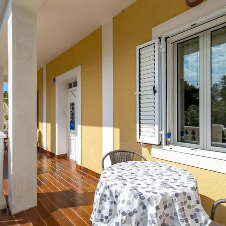 Appartement 1 Bedroom Gorgeous In