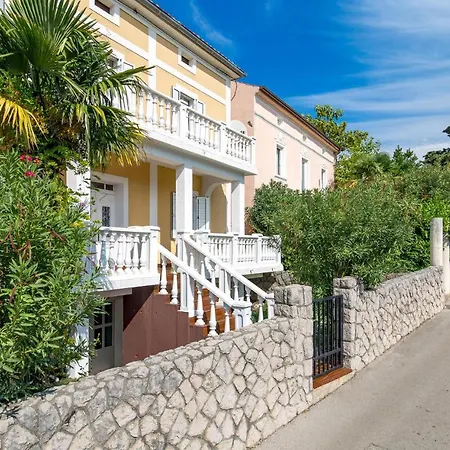 1 Bedroom Gorgeous In Appartement