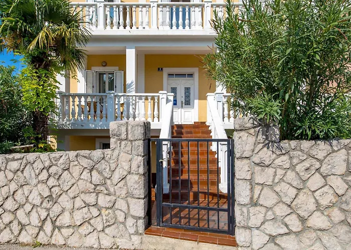 1 Bedroom Gorgeous In *